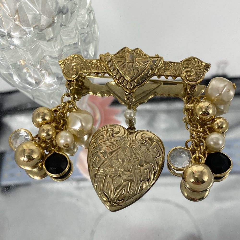 Gold Plated Pin with Dangling Gems NWT